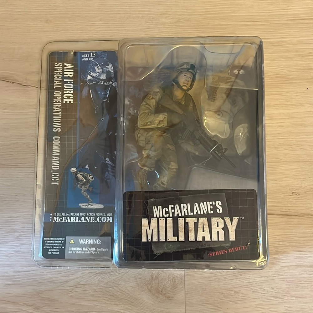 AIR FORCE SPECIAL OPERATIONS COMMAND CCT McFarlane's Military 2005 NEW IN BOX